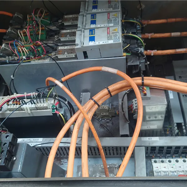 Esprit Lightning HD CNC Plasma cutter with Hypertherm HPR130
