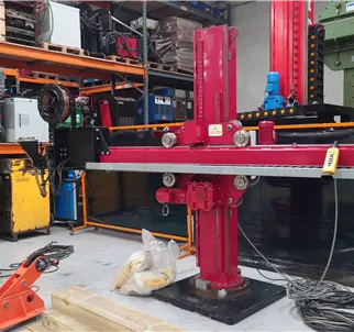Red-D-Arc Column and Boom SubArc welder with Positioner and Idlers 